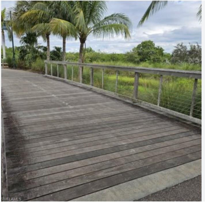 REFLECTION LAKES OF NAPLES - Residential