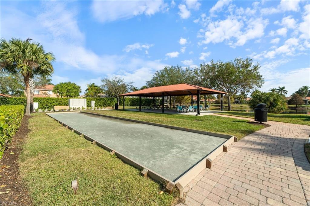 REFLECTION LAKES OF NAPLES - Residential