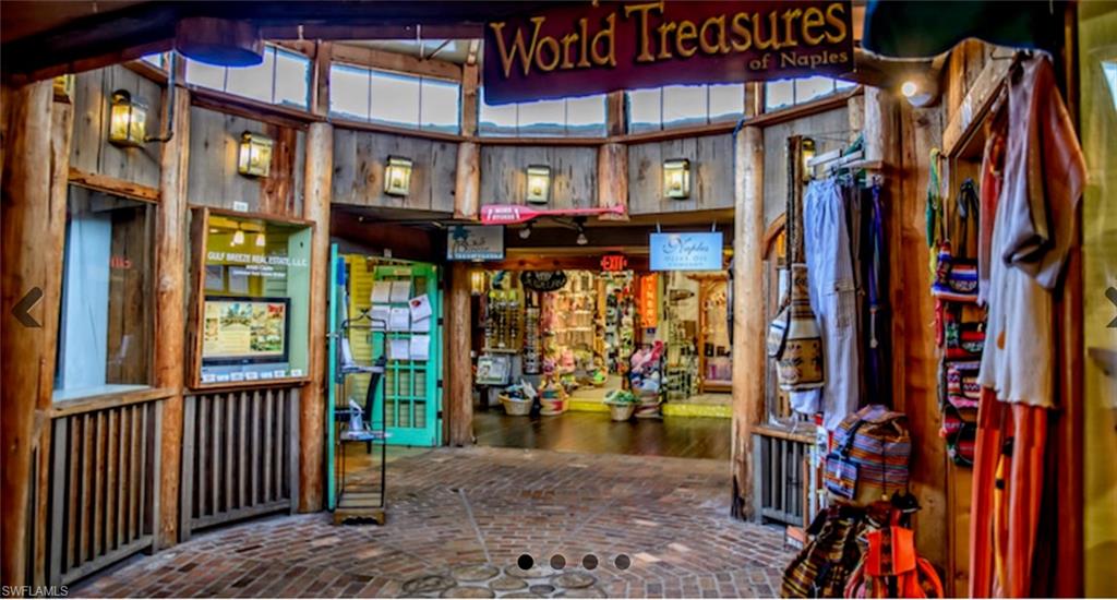 REFLECTION LAKES OF NAPLES - Residential