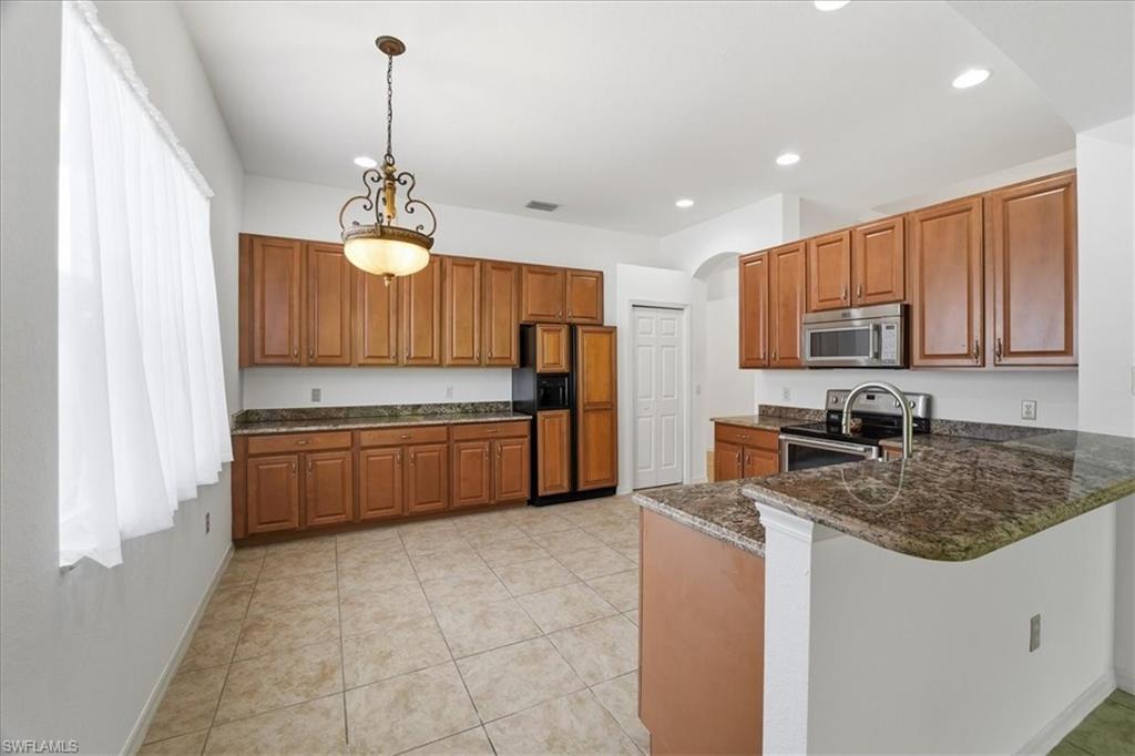 REFLECTION LAKES OF NAPLES - Residential