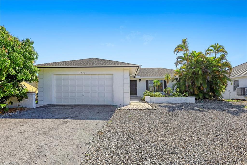 MARCO ISLAND - Residential