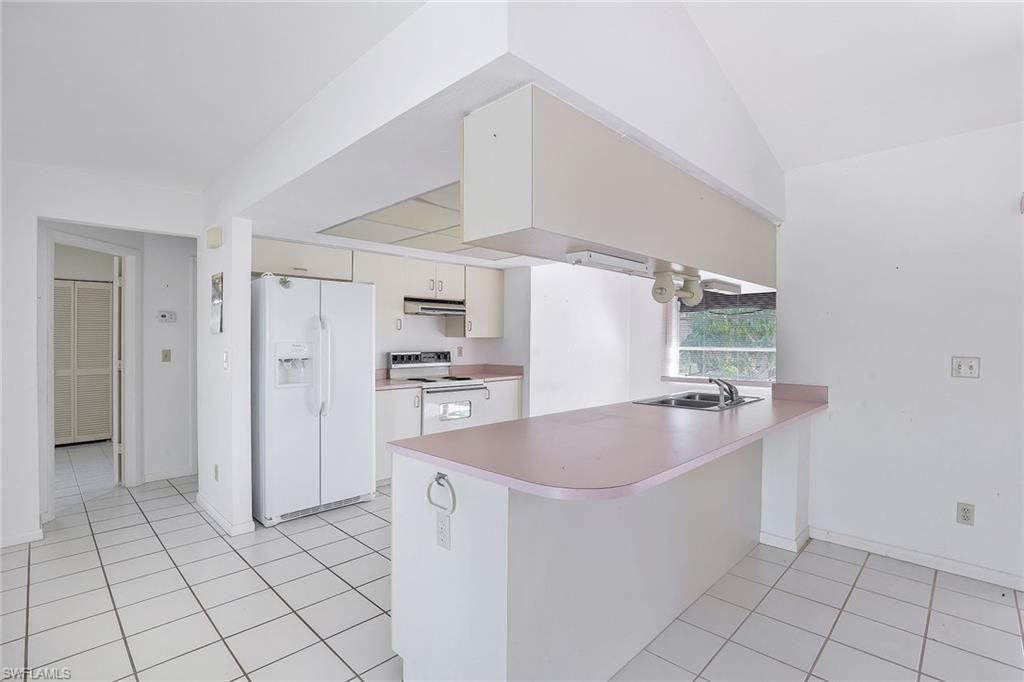 MARCO ISLAND - Residential