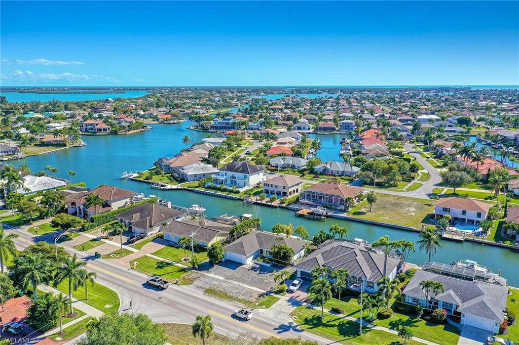 MARCO ISLAND - Residential