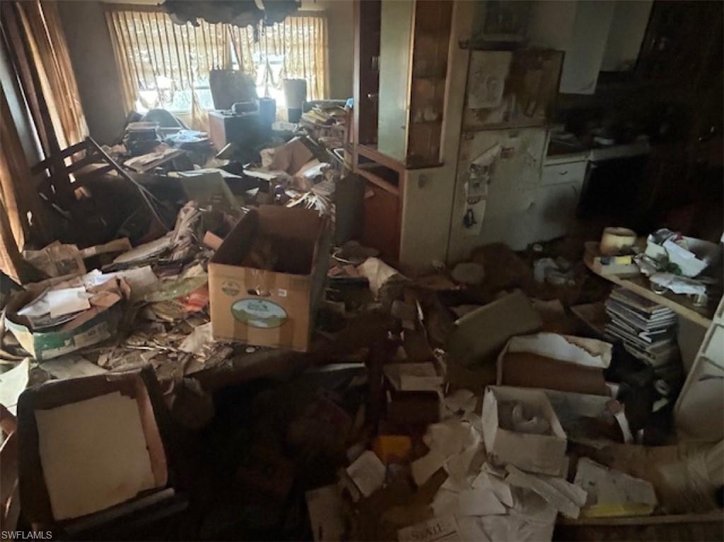 METES AND BOUNDS - Residential