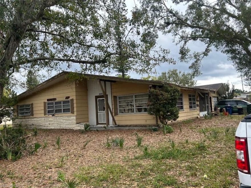 Investor Opportunity – Prime Sarasota Value-Add or Redevelopment Site
Rare opportunity in the heart of Sarasota Springs just off Webber Street. This 3-bedroom, 2-bath single-family home sits on a spacious lot in a rapidly improving area surrounded by renovated homes and ongoing redevelopment.
The property is being sold strictly as-is and will require a full renovation or may be suitable for redevelopment depending on buyer plans. Whether you are an investor seeking your next flip, a builder looking for an infill project, or a buyer pursuing land value in a strong Sarasota corridor, this property offers multiple exit strategies.

Strong upside potential exists with nearby renovated sales and continued area growth. The lot size and location make this a compelling opportunity for long-term hold, new construction, or full-scale rehab.
Highlights:
Highly desirable Sarasota Springs location off Webber St
Large lot with strong redevelopment presence in the area
Surrounded by renovated and newly improved homes
Minutes to Downtown Sarasota, beaches, shopping, and major roadways
No HOA (verify)
Sold strictly as-is
Ideal for rehab, flip, new build, or investment hold
Bring your vision, contractor, or builder—opportunities like this in Sarasota with this level of flexibility and upside are becoming increasingly rare.