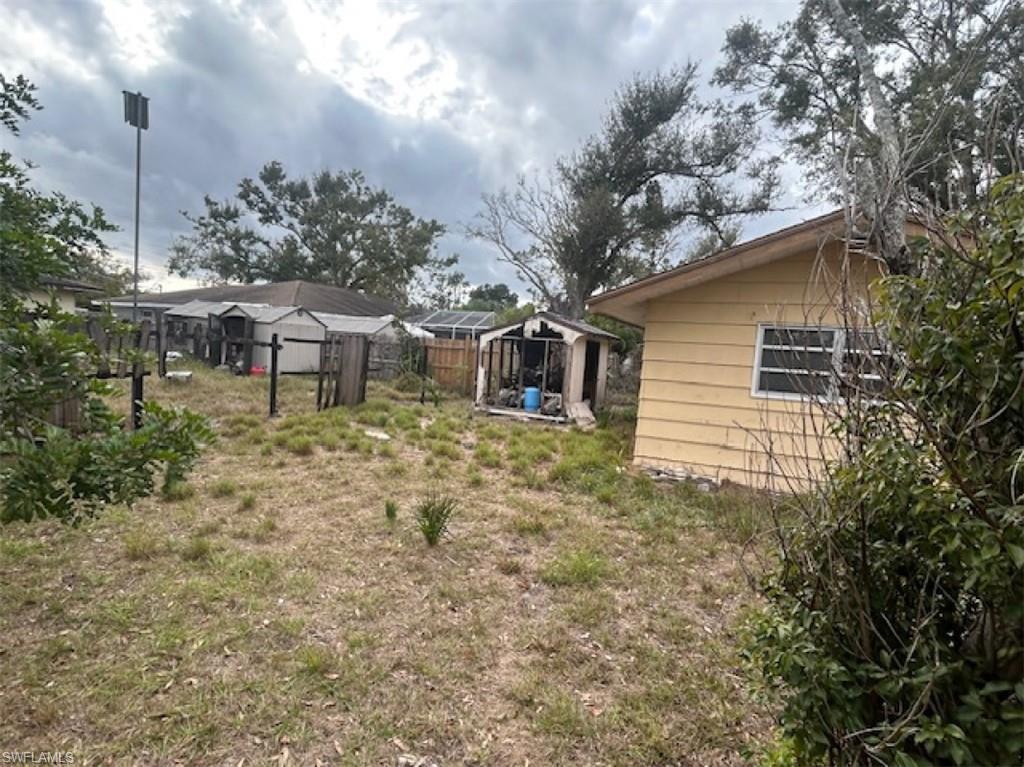 METES AND BOUNDS - Residential