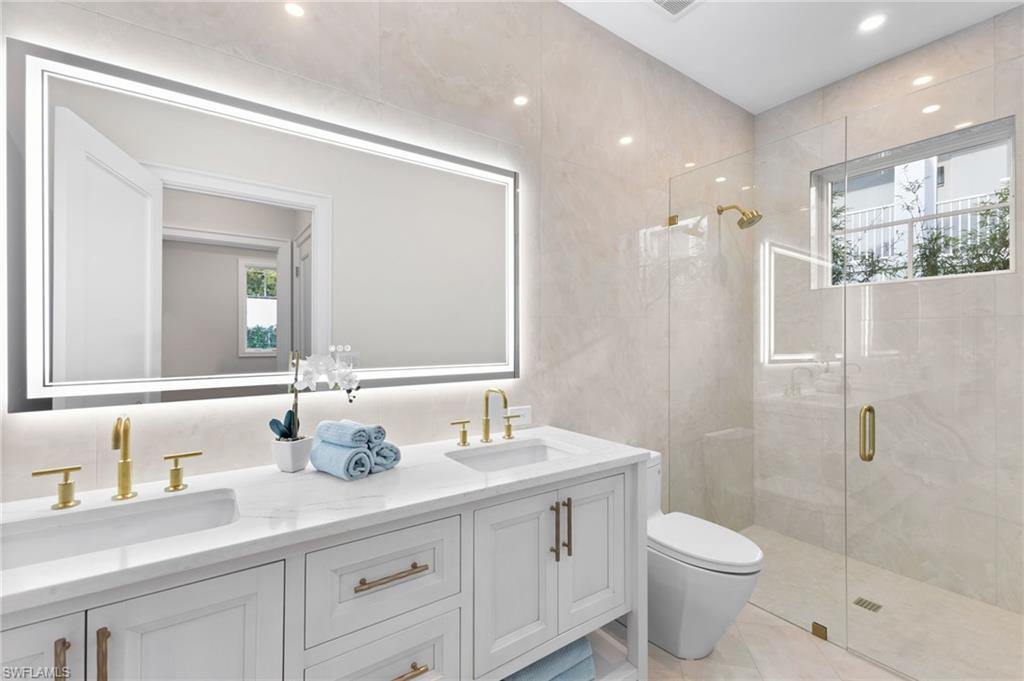 OLDE NAPLES - Residential