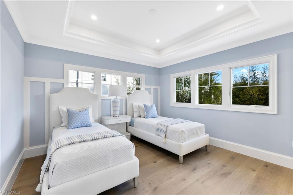 OLDE NAPLES - Residential