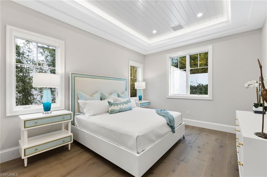 OLDE NAPLES - Residential