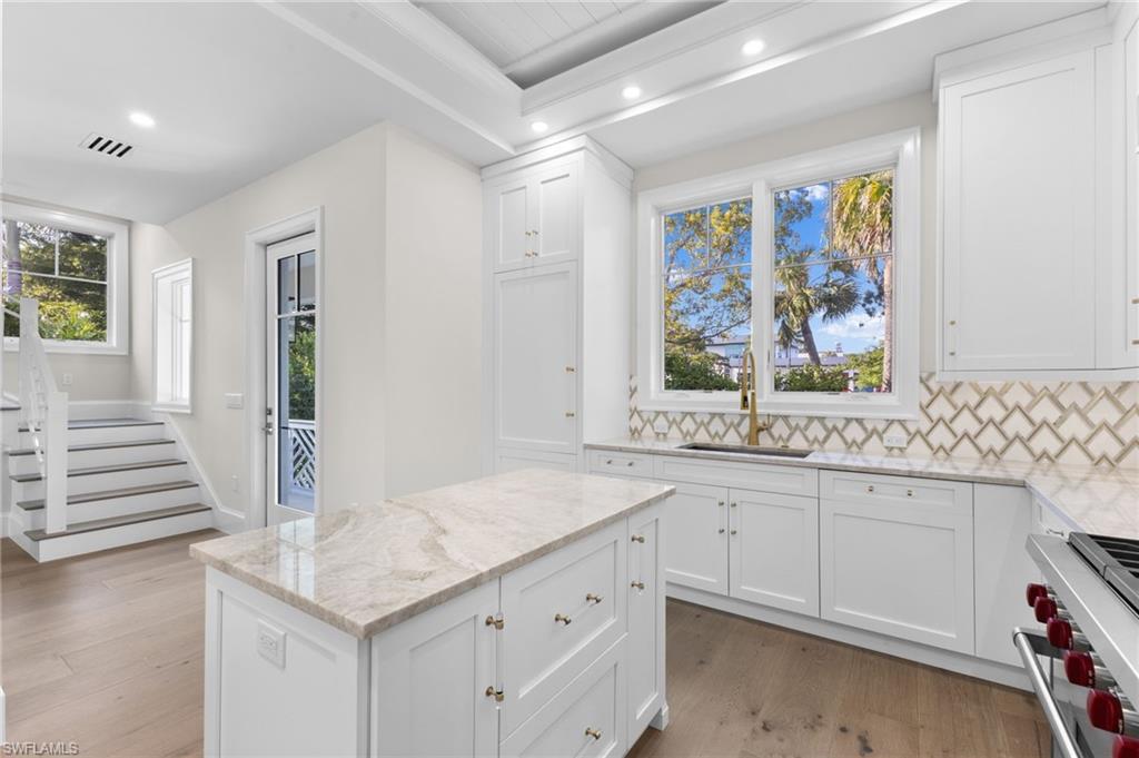 OLDE NAPLES - Residential