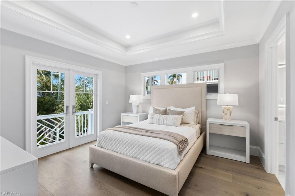 OLDE NAPLES - Residential