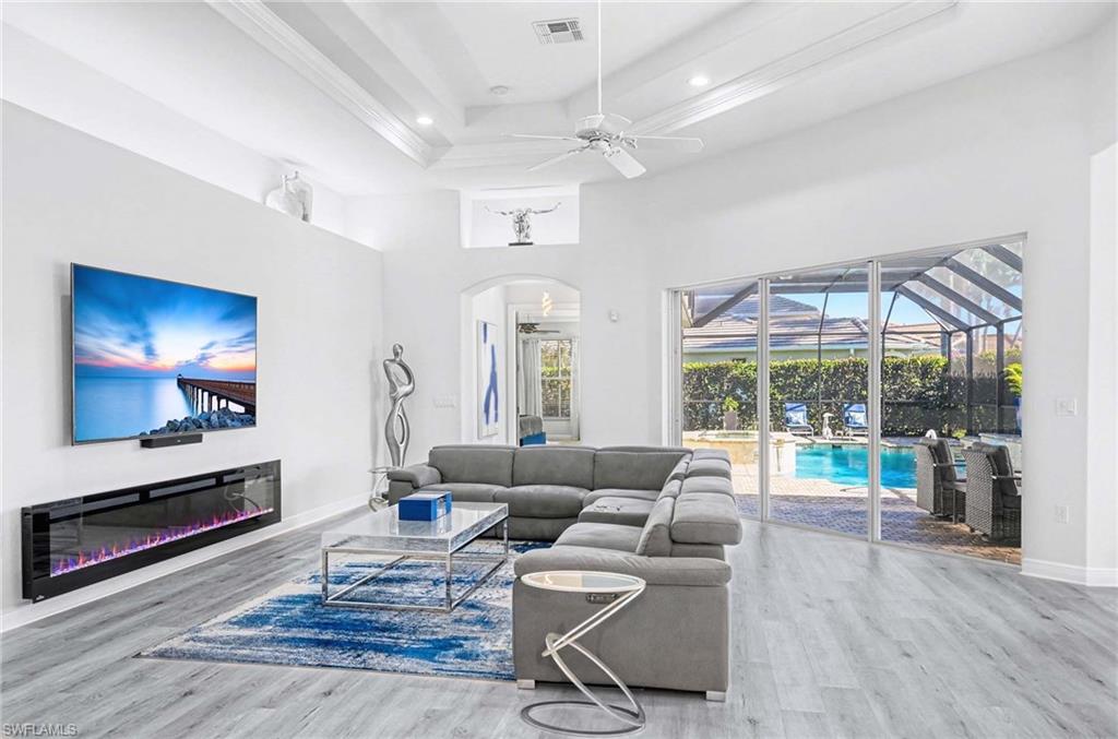 LAKE PLACID - Residential