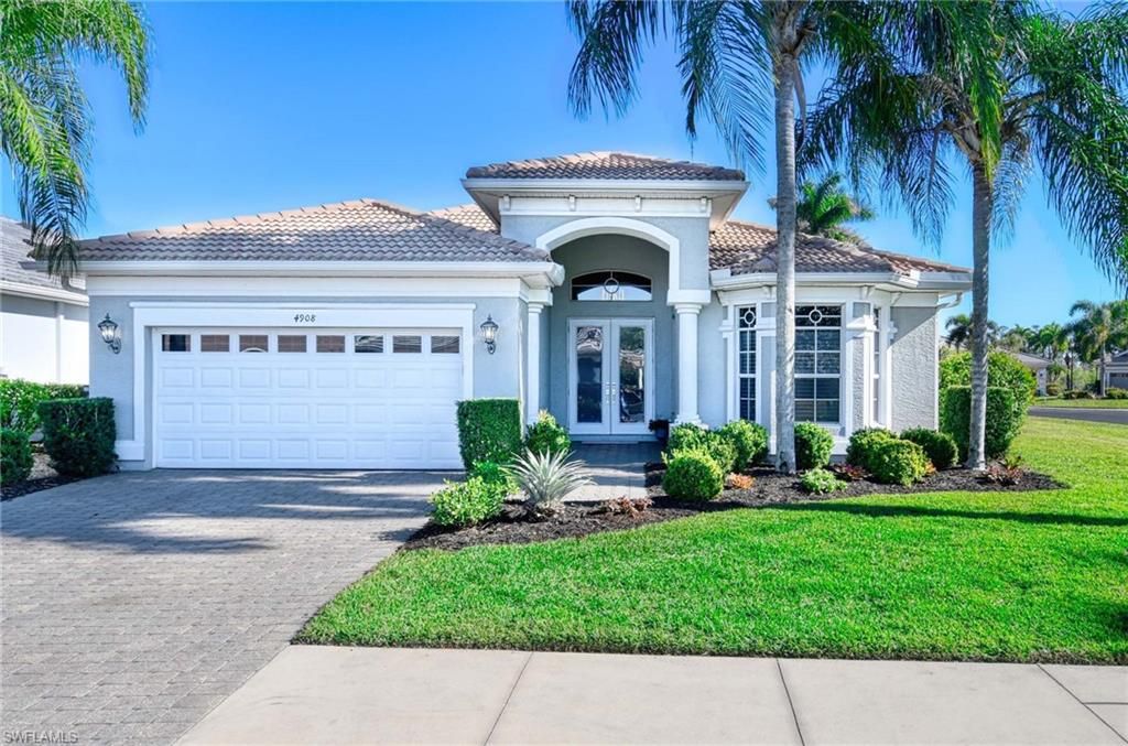 Photo of 4908 Sedgewood LN, NAPLES, FL 34112 (MLS # 226005406)