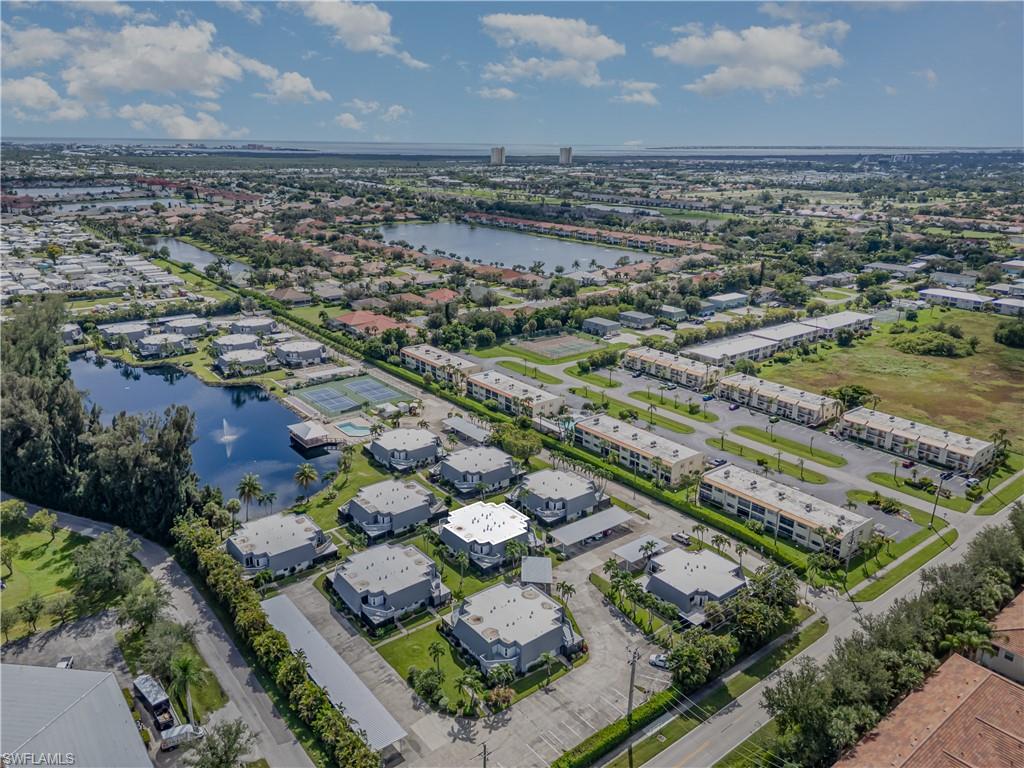 AMBERWOOD LAKE CONDO - Residential