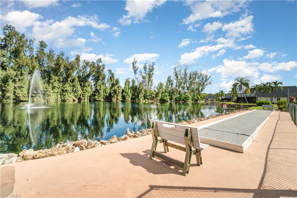 AMBERWOOD LAKE CONDO - Residential