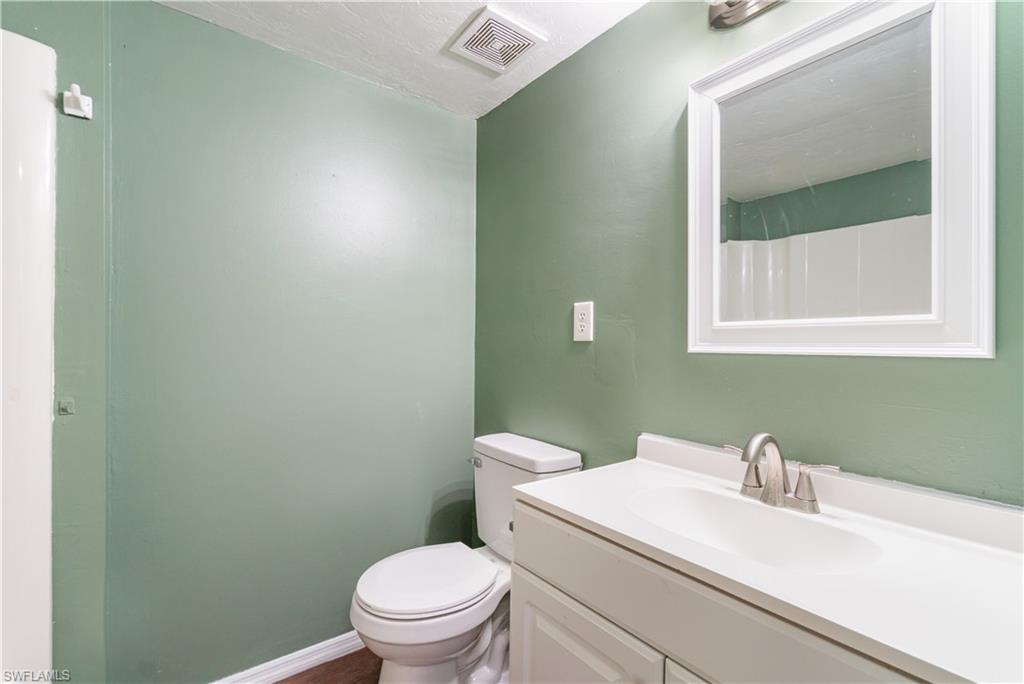 AMBERWOOD LAKE CONDO - Residential