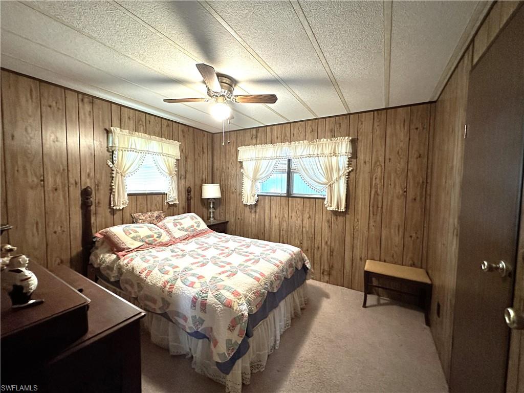 MOBILE MANOR - Residential