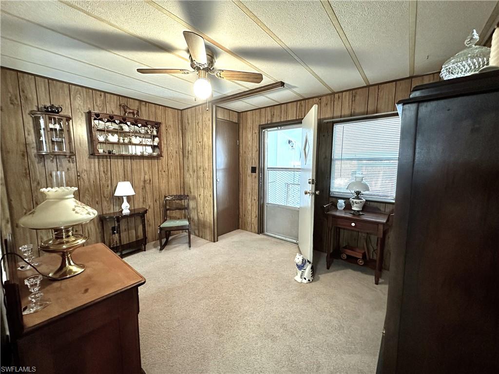 MOBILE MANOR - Residential