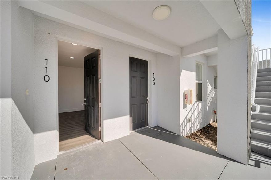 Beautiful Apartment for rent!! 2+Den/ 2baths. Ready to move in! First Floor.