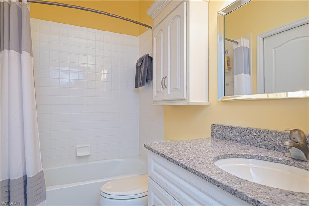 VILLAS AT COUNTRY CREEK - Residential