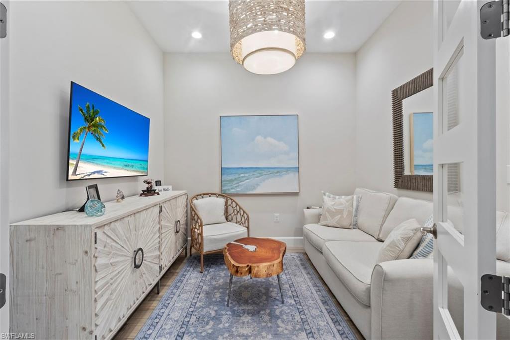 ISLES OF COLLIER PRESERVE - Residential