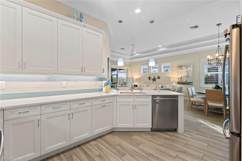 ISLES OF COLLIER PRESERVE - Residential