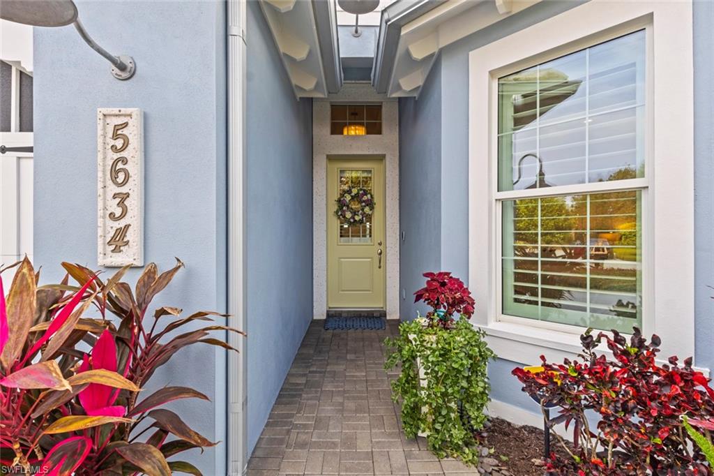 ISLES OF COLLIER PRESERVE - Residential