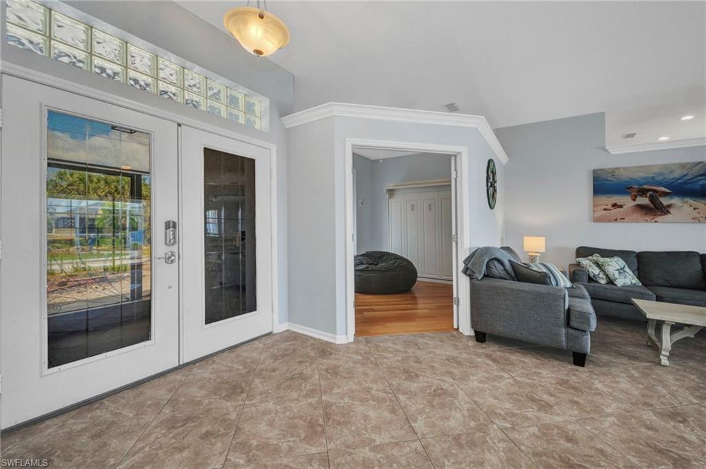 SOUTH GULF COVE - Residential