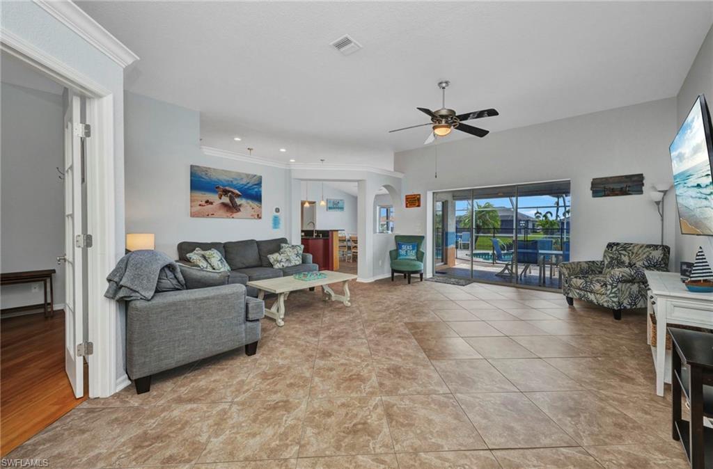 SOUTH GULF COVE - Residential