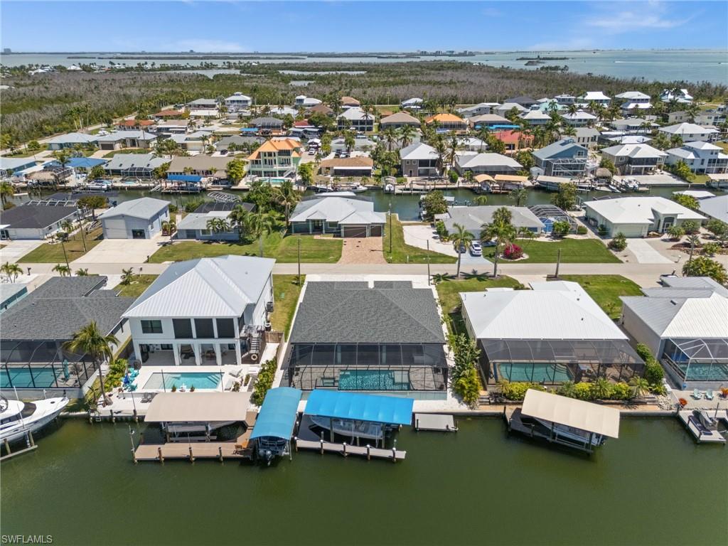 PINE ISLAND SHORES UNIT 6 - Residential