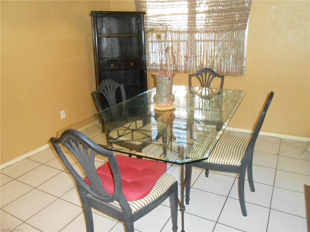 NAPLES PARK - Residential