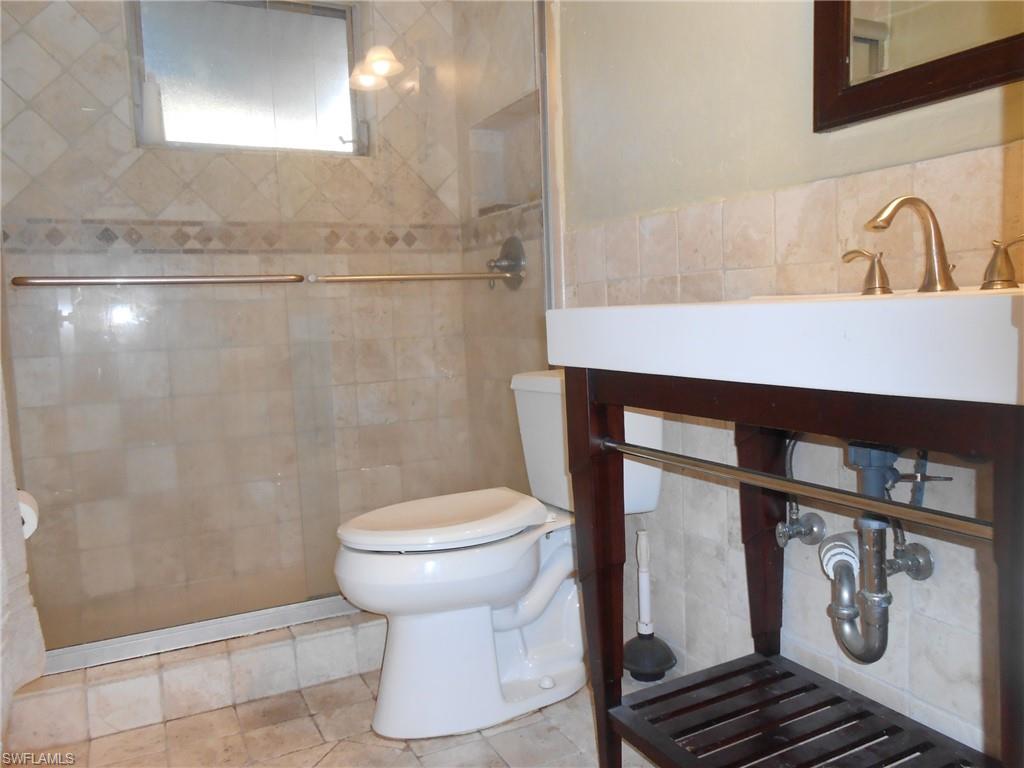 NAPLES PARK - Residential