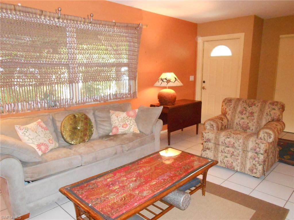 NAPLES PARK - Residential