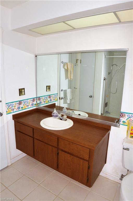 LAGUNA SHORES - Residential