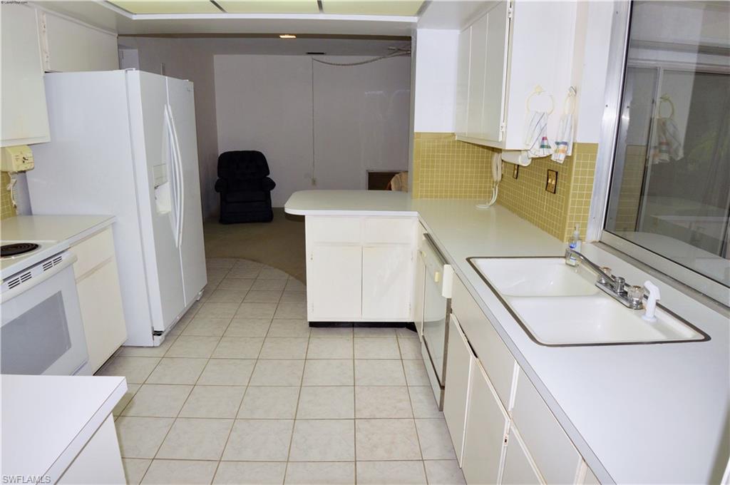 LAGUNA SHORES - Residential