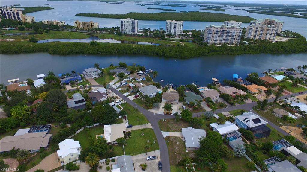 LAGUNA SHORES - Residential