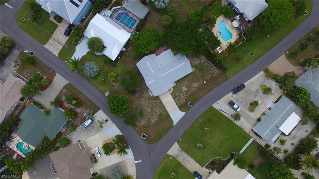 LAGUNA SHORES - Residential