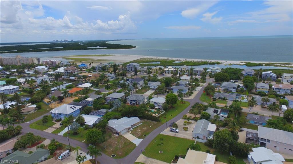 LAGUNA SHORES - Residential