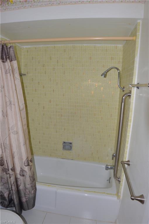 LAGUNA SHORES - Residential