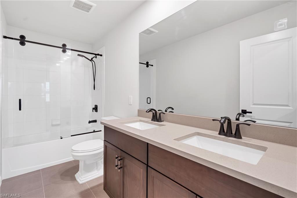 CRESCENT GROVE - Residential