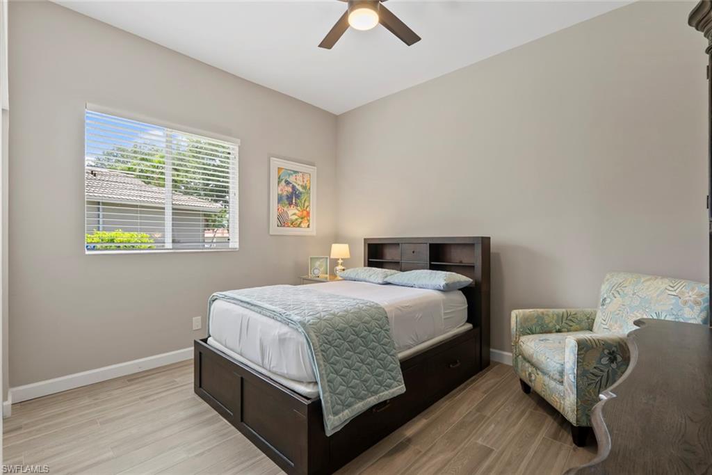 VALENCIA LAKES - Residential Lease