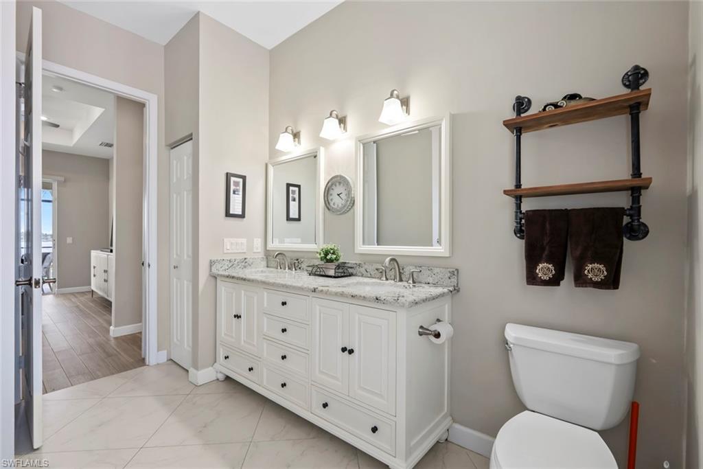 VALENCIA LAKES - Residential Lease