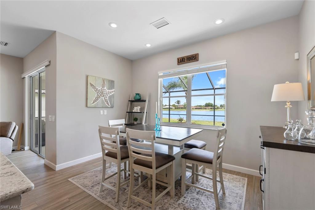 VALENCIA LAKES - Residential Lease