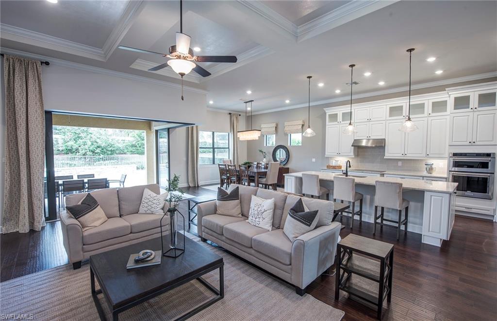 CORKSCREW SHORES - Residential