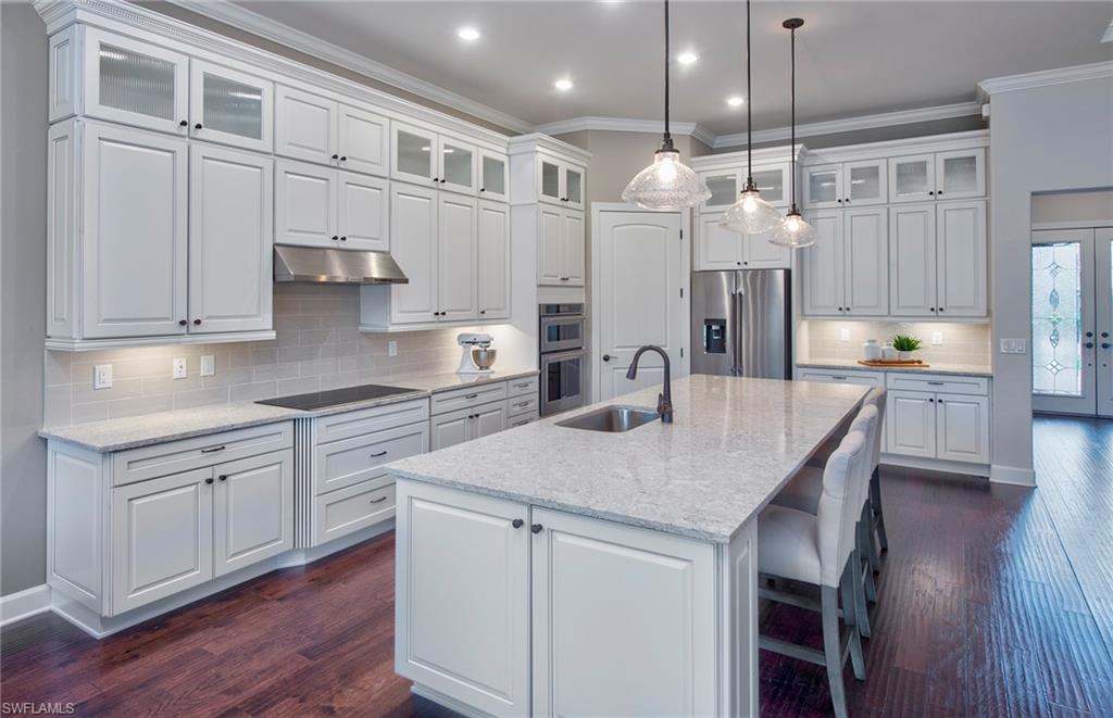 CORKSCREW SHORES - Residential