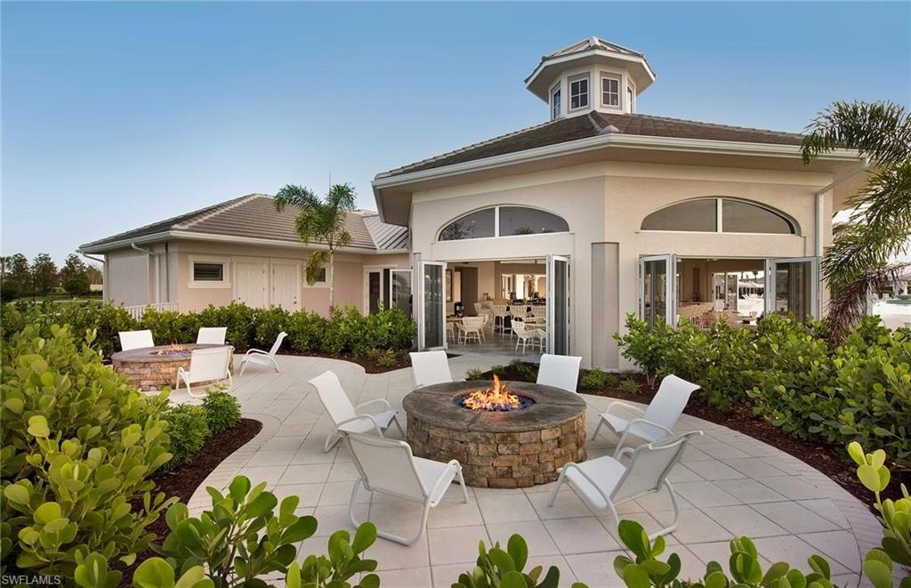 CORKSCREW SHORES - Residential