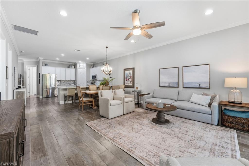 RIVERSIDE AVENUE VILLAS - Residential