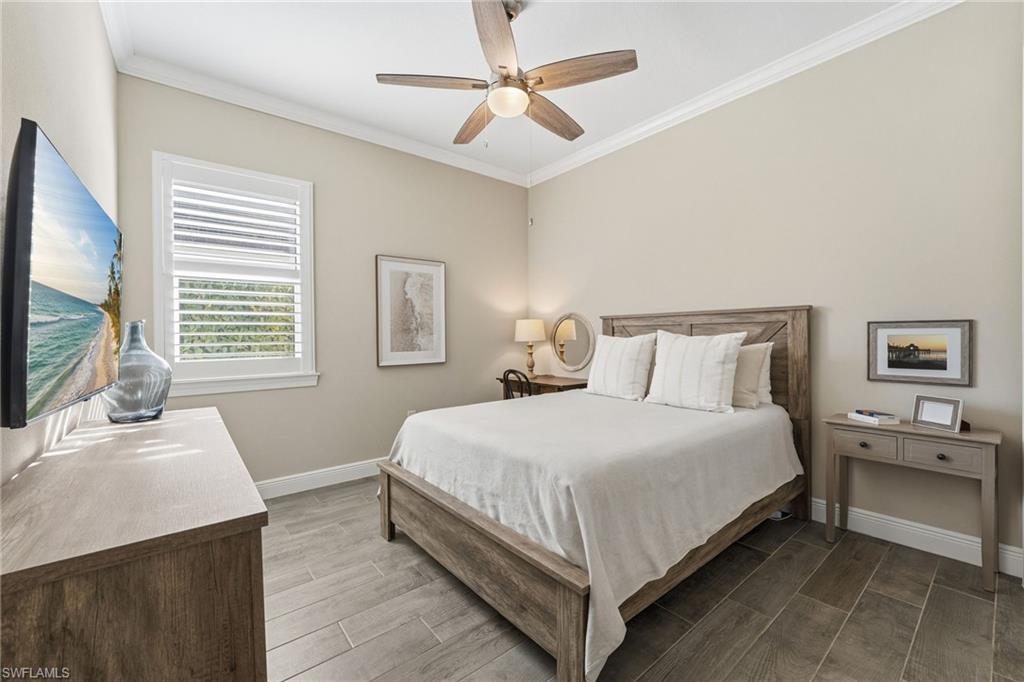 RIVERSIDE AVENUE VILLAS - Residential