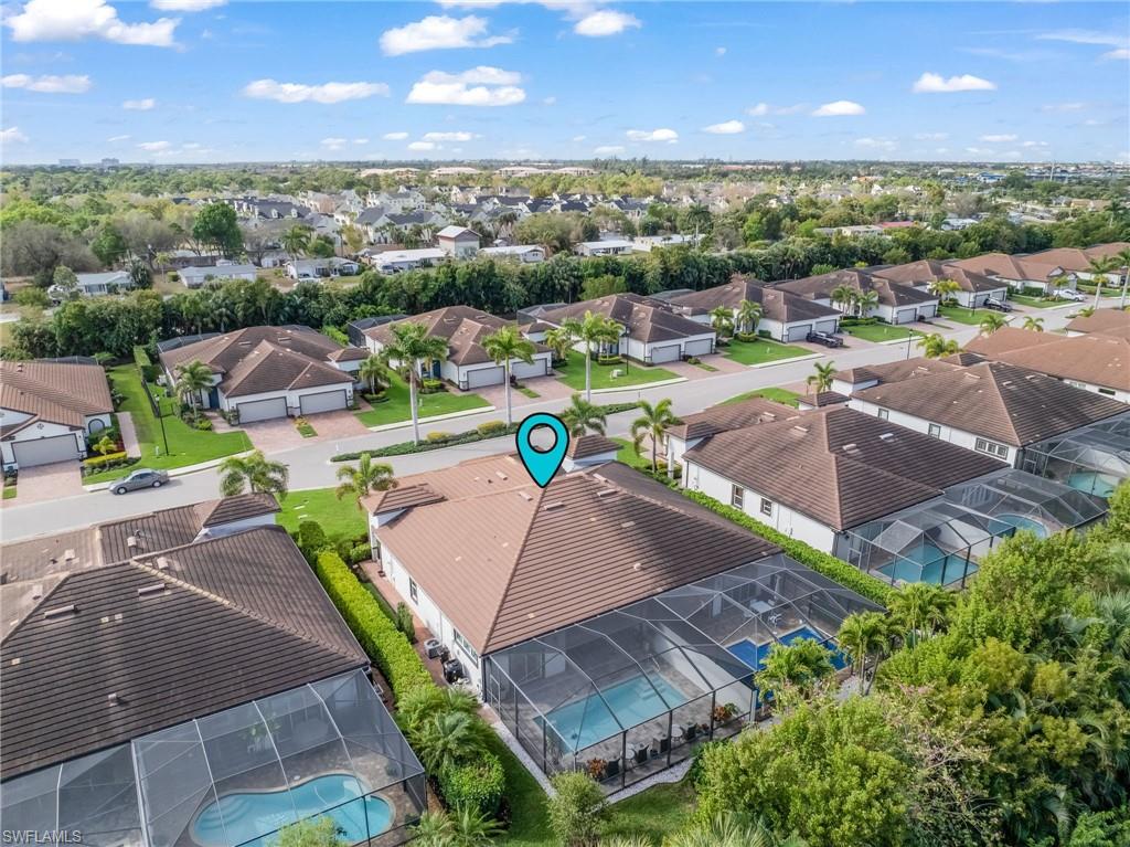 RIVERSIDE AVENUE VILLAS - Residential