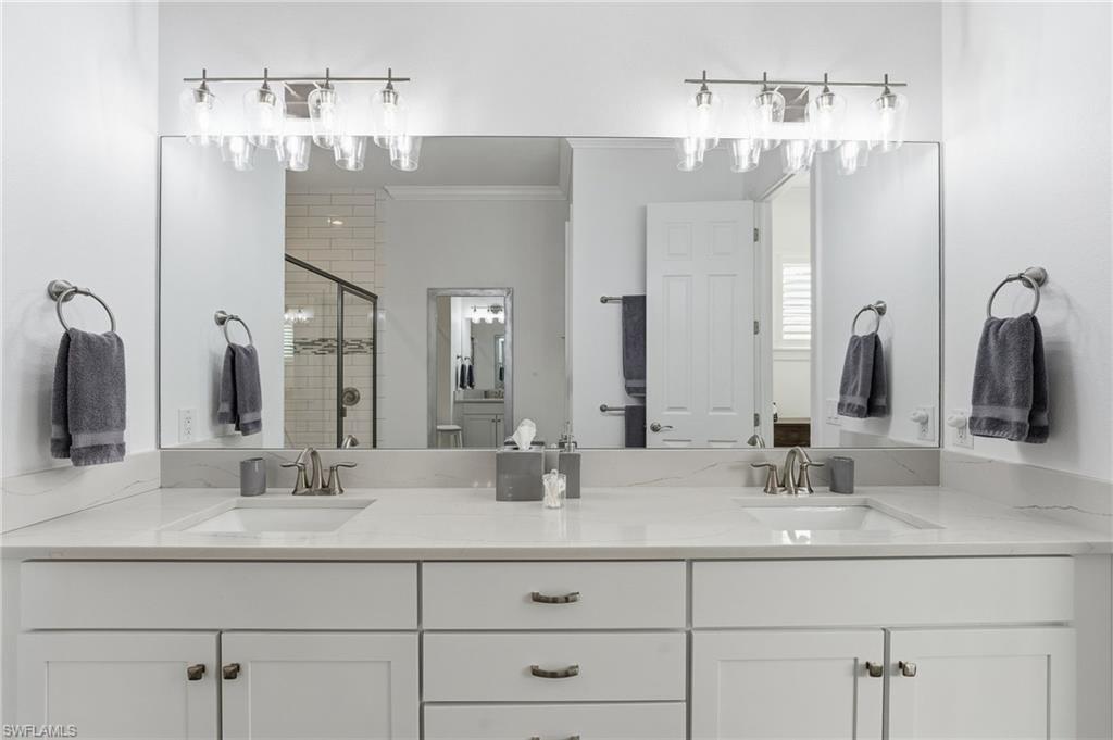 RIVERSIDE AVENUE VILLAS - Residential